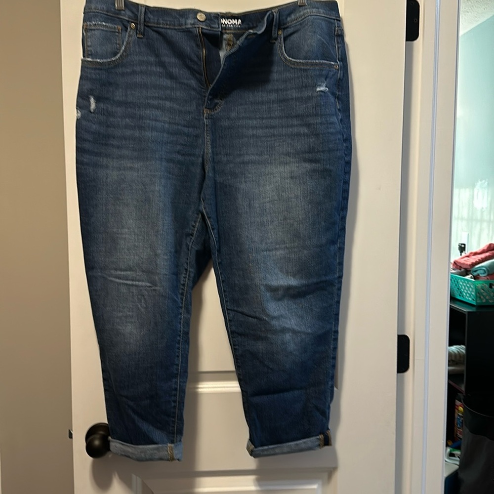Never worn, bought too big